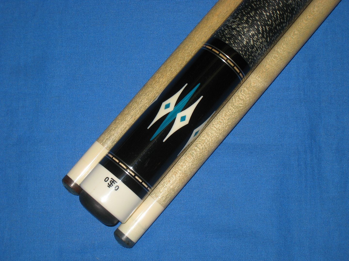 FS: Tim Scruggs Custom 4 Point Pool Cue Ebony, Ivory 2 FS: Tim Scruggs Custom 4 Point Pool Cue Ebony, Ivory 2